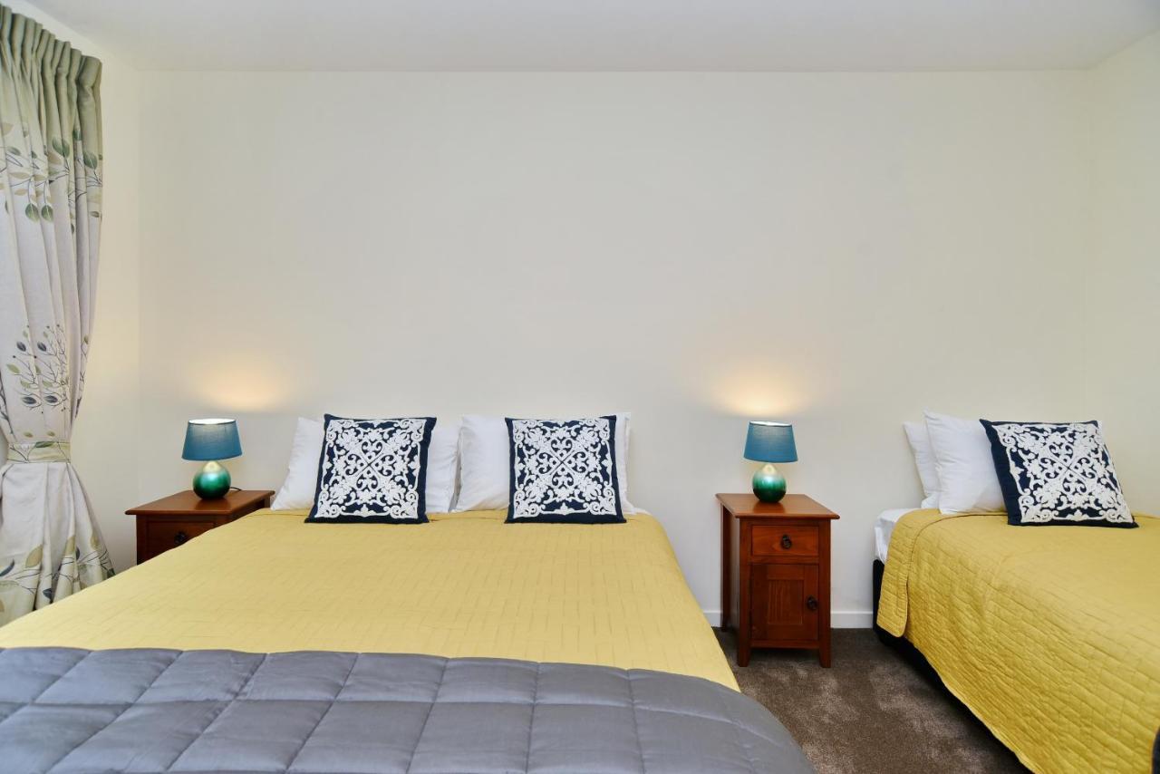 Clyde 106 - Christchurch Holiday Homes Экстерьер фото