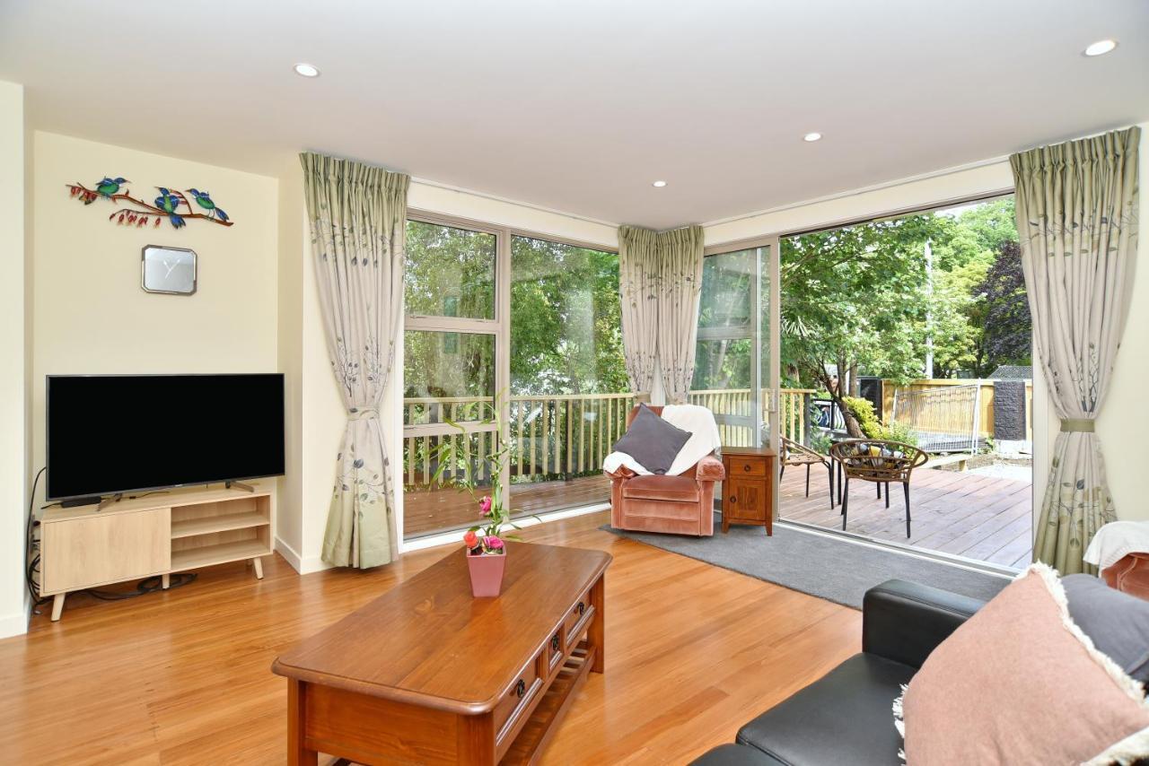 Clyde 106 - Christchurch Holiday Homes Экстерьер фото