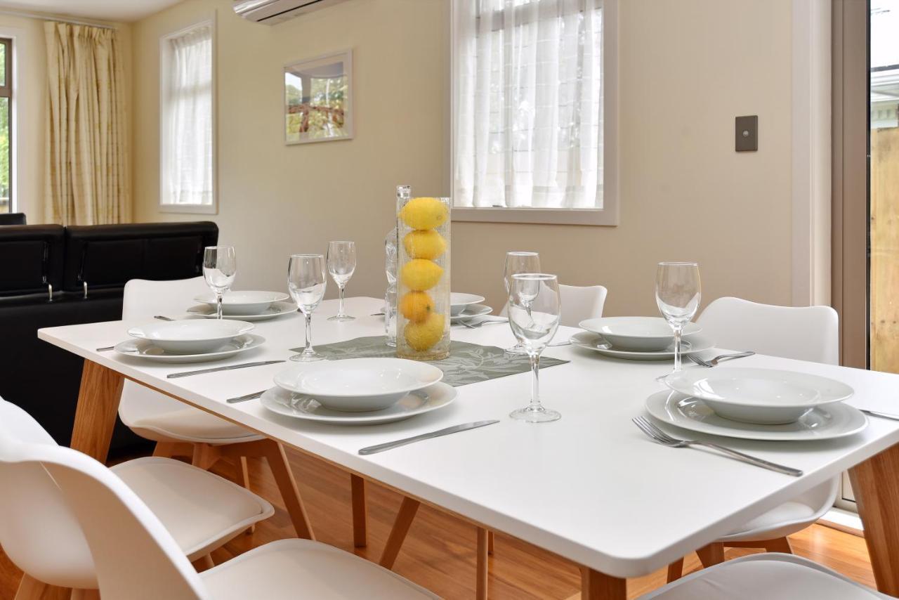 Clyde 106 - Christchurch Holiday Homes Экстерьер фото